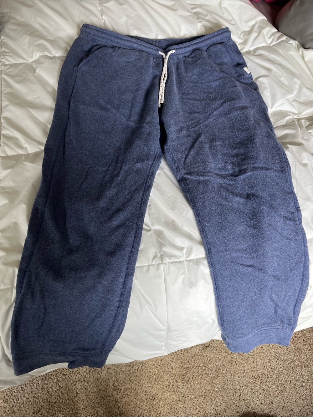 Vineyard Vines men’s Navy Drawstring Sweatpants